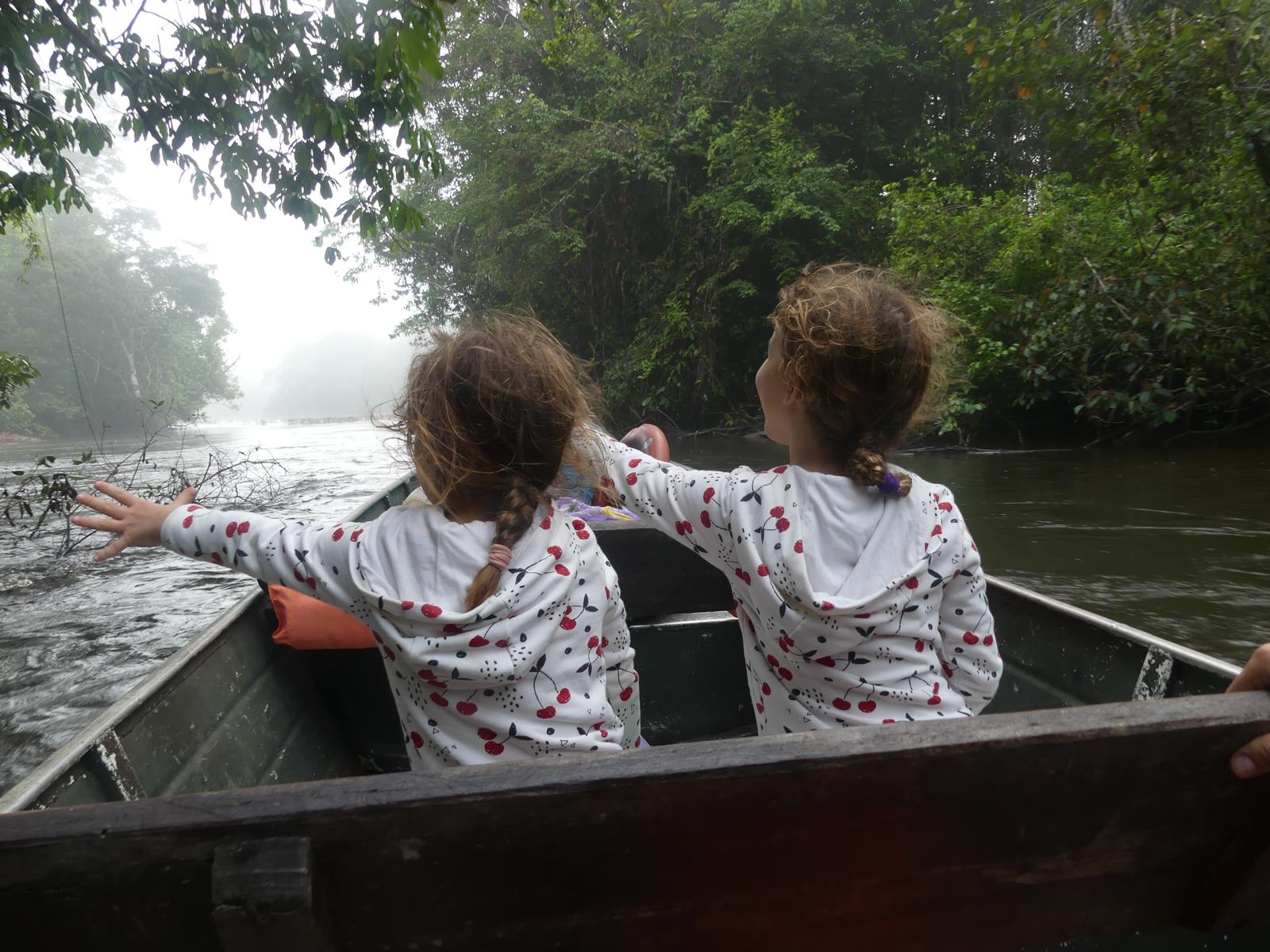 Navigation en pirogue